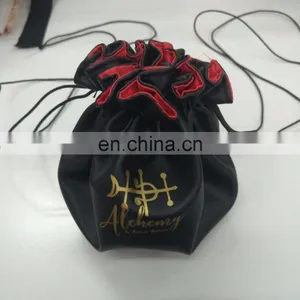 Well Promotion New Design Fashion Essential Oil Pouch thumbnail-2