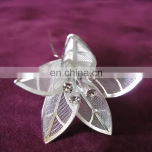 Wholesale Silver Leaf Hair Pins thumbnail-1