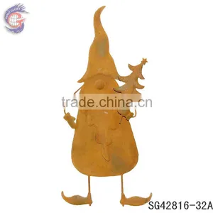 Rust Metal Garden Gnomes for Decor thumbnail-1
