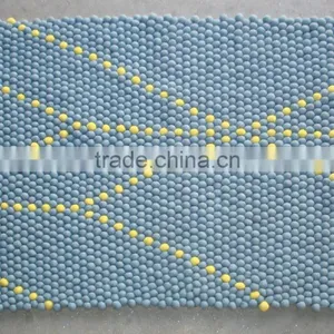 Felt Ball Carpet thumbnail-2