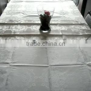 HOT SELLING CHEAP 100%POLYESTER SOLID Damask Table Cloth thumbnail-3