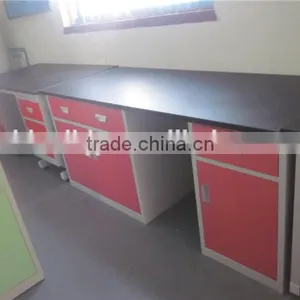 Laboratory Corner Table thumbnail-1