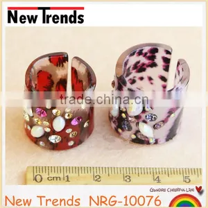 Fashion Punk Animal Print Ring With Rhinestone thumbnail-1