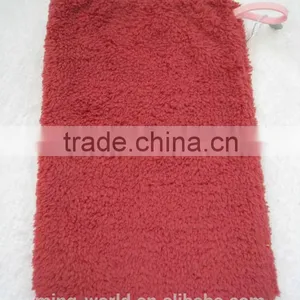 Best Economically Priced Multi-Purpose Microfiber Cleaning Mitt thumbnail-2