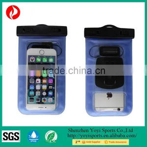 Universal Waterproof Case With Bike Mount & Earbuds Port thumbnail-1