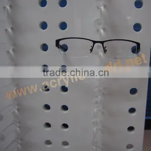 Acrylic Eyeware Display Shelf thumbnail-5