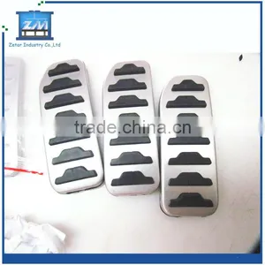 Plastic Injecion Moulding With Metal Inserts thumbnail-1