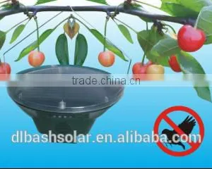 Outdoor Eco-Friendly Solar Power Ultrasonic Safe Harmless PIR Ultrasonic Bird Repeller thumbnail-1