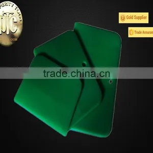Colorful Plastic Spreader thumbnail-1