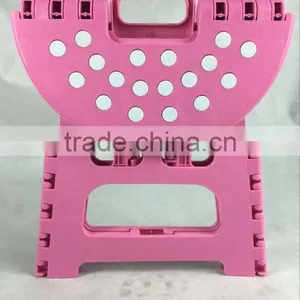 Plastic Round Mini Portable Folding Stool for Kids thumbnail-3