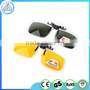 Wholesale Strong Light Resistance Easy Drive Sunglasses Clip Made in Ningbo thumbnail-1