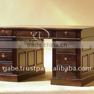 Partner Desk Iberia thumbnail-1