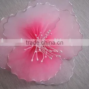 Brooch thumbnail-1