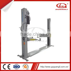China Manufacturer Guangli CE Approved Hydraulic Two Post Car Lift With Floor Plate thumbnail-1