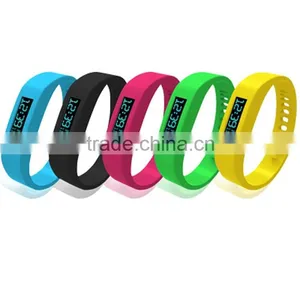 2015 Intelligent Smart Bluetooth Bracelet thumbnail-1