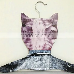 Innovative Creative Animal Clothes Hanger OEM Cartoon Animal Plastic Baby Clothes Hanger thumbnail-4