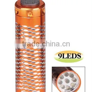 9 LEDs Aluminum Flashlight thumbnail-1