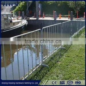 China New Product Crowd Control Barriers CE & ISO Certificate thumbnail-1