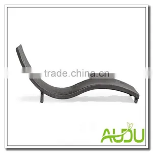 Phoenix Wicker Outdoor Sun Lounger thumbnail-2