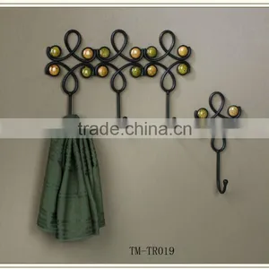 Hot Sell Scroll Design Iron Wire Metal Hook thumbnail-1
