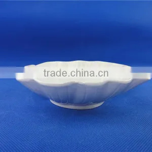 Ceramic Leaf Shape Popcorn Bowl thumbnail-4