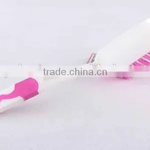 Double-colored Plastic Cleaning Brush thumbnail-3