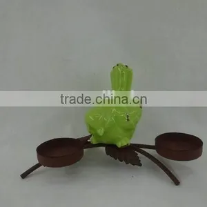 Novelty Ceramic Bird With Rusty Metal Trunk thumbnail-5