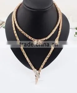 Original Design Wholesale Chunky Statement Necklace in China Alloy Gold Silver Plated Snake Choker Necklace thumbnail-1
