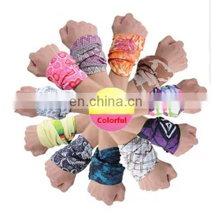 Promotional 100% Polyester Microfiber Seamless Bandana Headwear Bandanda thumbnail-1
