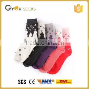 Women's Christmas Snowflake Sparring Jacquard Pattern Fleece Wool Knitting Socks thumbnail-1