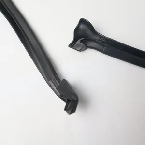 TPE/TPV/TPS Granular Materials for Automotive Seal Corner Joint thumbnail-3