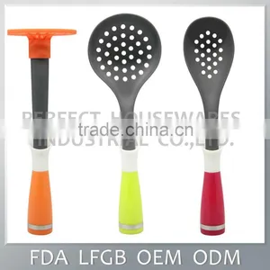 Colorful Handle Self-standing Kitchen Tool Set / Nylon Kitchen Utensils With PP Handle thumbnail-1