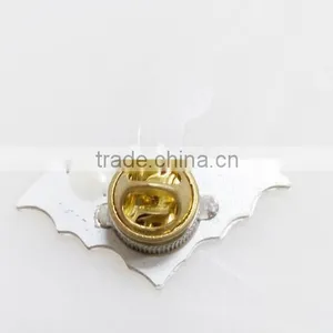 Wholesales Bat Shaped Design LED Light Glowing Lapel Pin for Party thumbnail-2