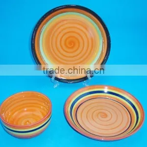 Round Hand Painted Porcelain Dinner Set, Wholesale Fine Porcelain Dinner Set thumbnail-4