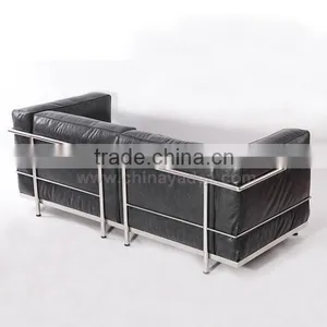 LC3 Sofa and Loveseat Set thumbnail-4