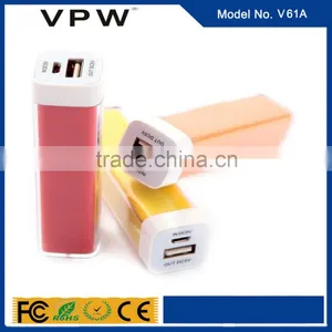 High Quality Low Price Lipstick Power Bank for Iphone Charger thumbnail-4