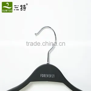 Hot Saling Rubber Black Set Wooden Hangers of Forever 21 thumbnail-5