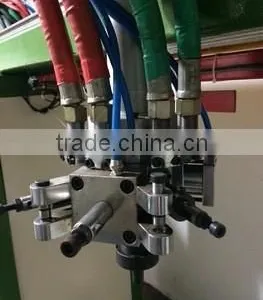 New Design Low Pressure Polyurethane Foam Pouring Machine thumbnail-3