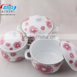 18-22CM 3 Pcs Enamel Casserole With Metal Cover Beautiful Decal thumbnail-1