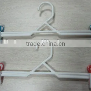 2012 FASHION DESIGN PLASTIC CLOTH HANGER thumbnail-1