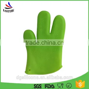 China Manufacturer Food Grade Silicone BBQ Gloves Flexible Cooking Gloves thumbnail-1
