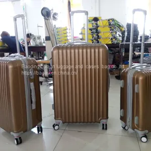 Factory Price PC Luggage Set Zipper Type Travel Bag Aluminum Trolley Travel Case thumbnail-3
