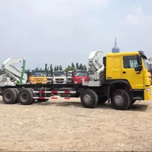 Sinotruk 20ft Container Side Loader Truck for Sale thumbnail-1
