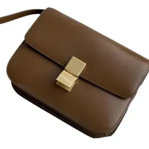 Handbags thumbnail-1