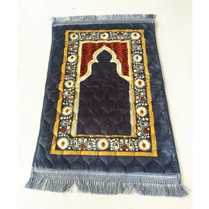 Custom Soft High Quality Prayer Mat Thick Fluffy Islam Prayer Rug Turkish Hot Selling Prayer Rug Tapis De Priere Islam Moquette thumbnail-1