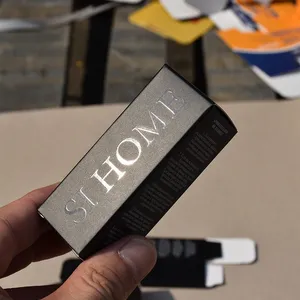 Black Paper Packaging Foldable Cosmetic Box With UV thumbnail-5