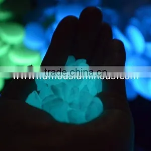 Glow Grave for Resin Bonded, Gravel and Resin Bound, Glow Gravel Surfaces thumbnail-2