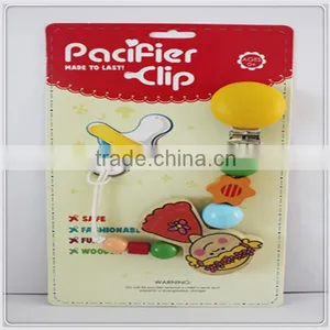 Hotsale Round Wooden Baby Pacifier Clip With Competitive Price thumbnail-2