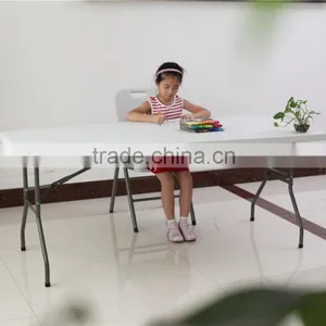 6Foot Outdoor Fold-in-half Table thumbnail-3