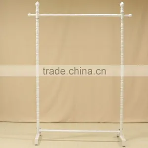 QD-F179Signgle Line Meta Signgle Line Hanging Clothes Display Racks thumbnail-1